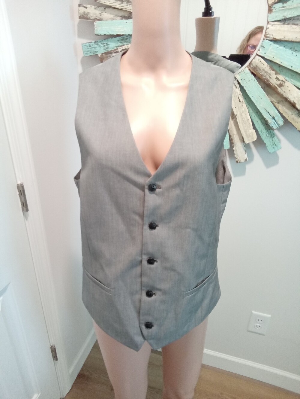 JF J. Ferrar Men's Size M Tailored Suit Vest Classic Gray Pattern Deep V-Neck - Picture 6 of 11